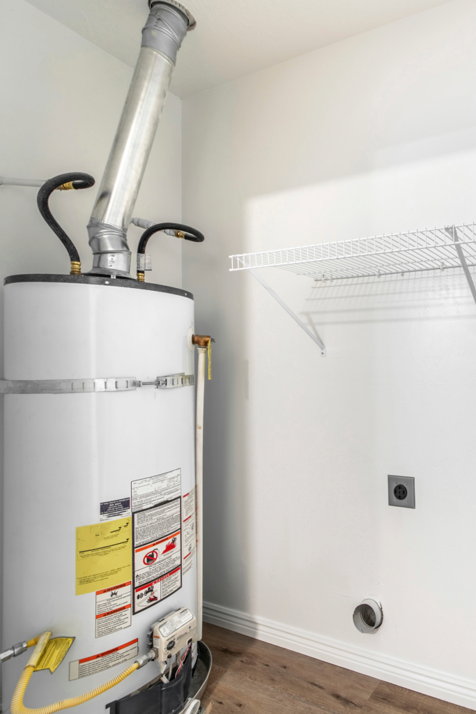 Plumbing blog on the differences between tank and tankless water heaters.